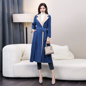 Женское плиссированное пальто Miyake 2023, Новая модная Элегантная Свободная контрастная ветровка с поясом, прямые продажи с фабрики, лето